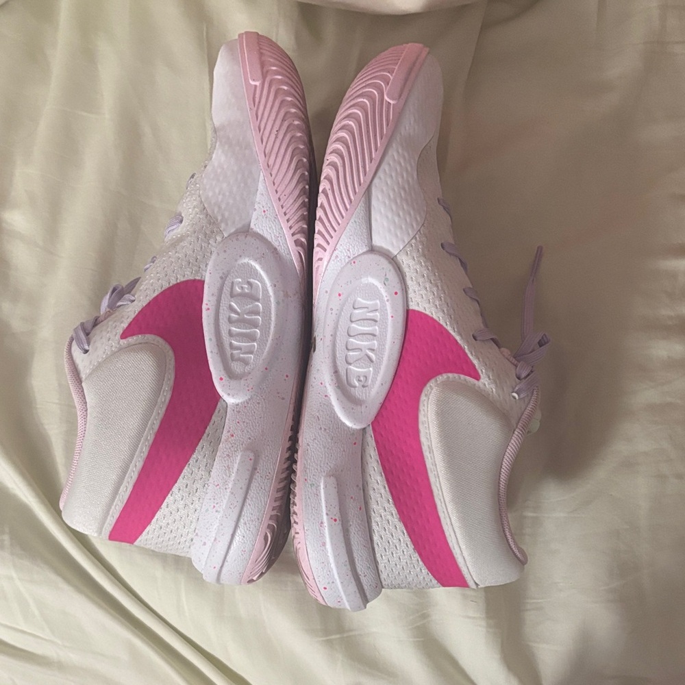 Nike Women's Athletic Shoes in Pink and White